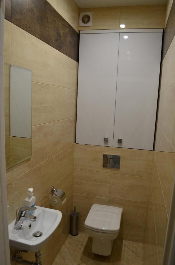 ריבנה Apartment On Getmana Vigovskogo 49 מראה חיצוני תמונה