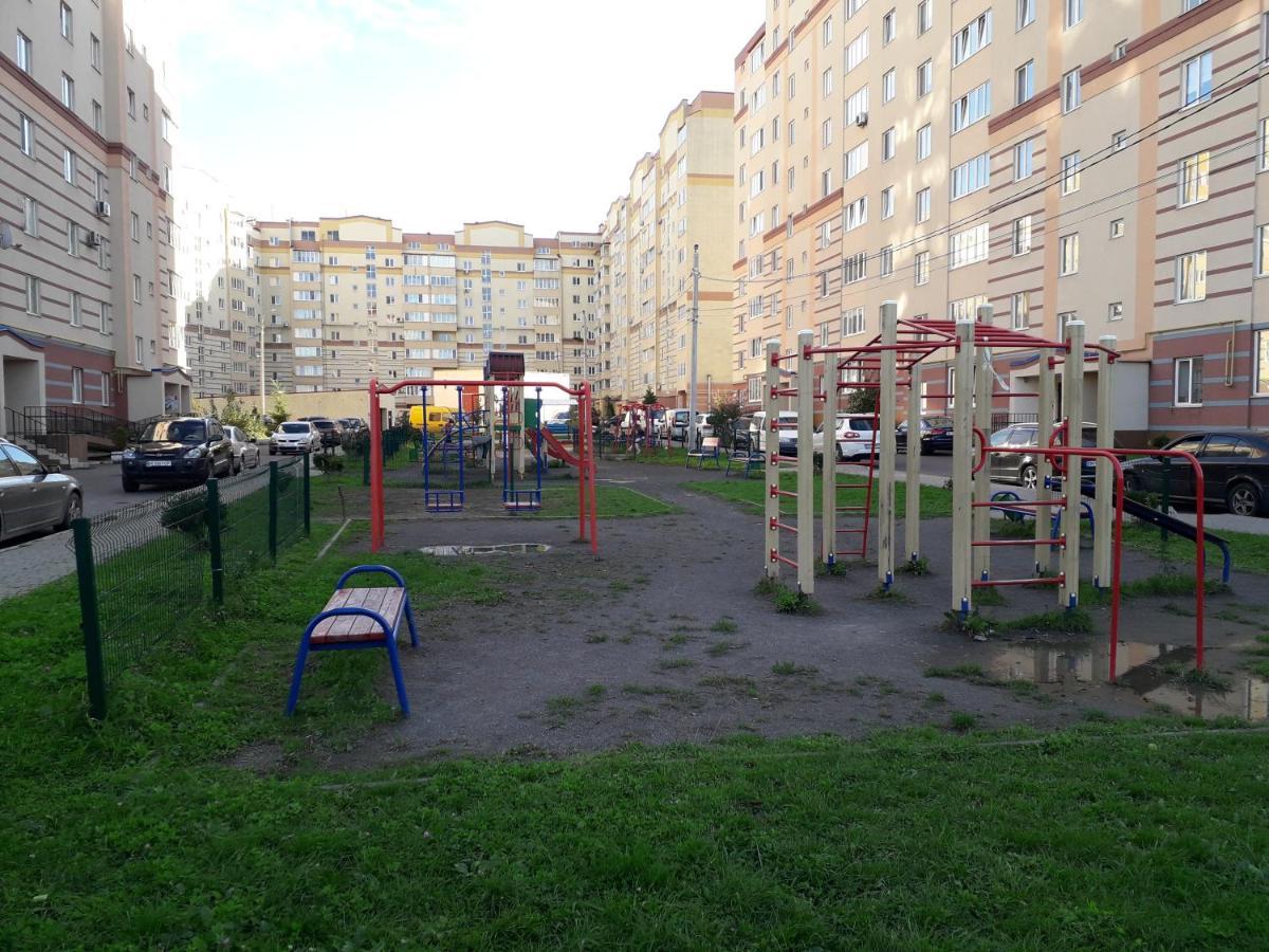 ריבנה Apartment On Getmana Vigovskogo 49 מראה חיצוני תמונה